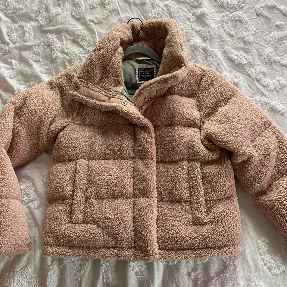 Abercrombie & Fitch Pink Sherpa cropped jacket